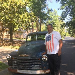 Meet your Posher, Carlos borges